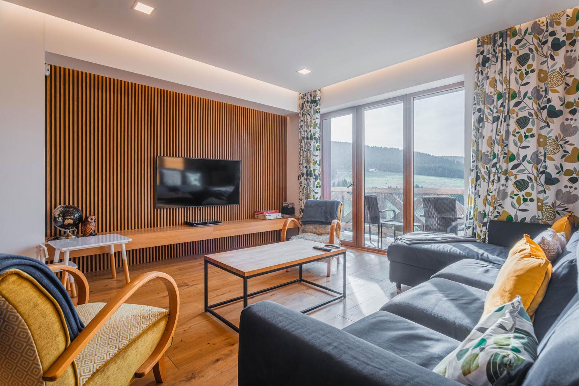 Loučná pod Klínovcem Apartman Svicarek מראה חיצוני תמונה